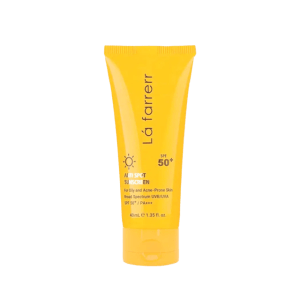 کرم ضد آفتاب و ضد لک فاقد چربی لافارر مناسب پوست چرب و مستعد آکنه SPF50